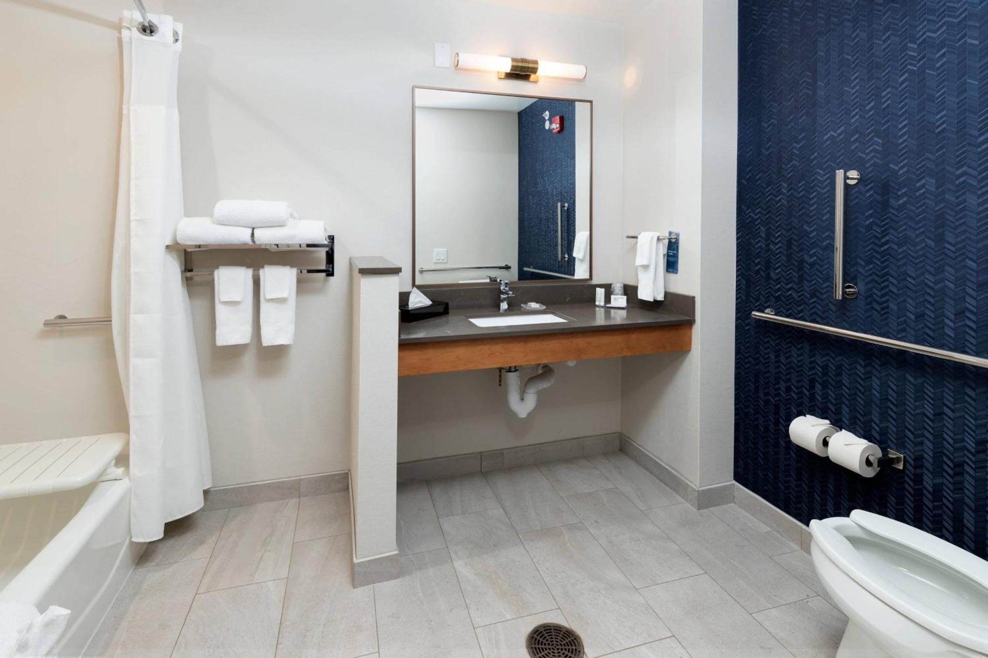 Fairfield Inn & Suites Morganton Historic Downtown Zewnętrze zdjęcie
