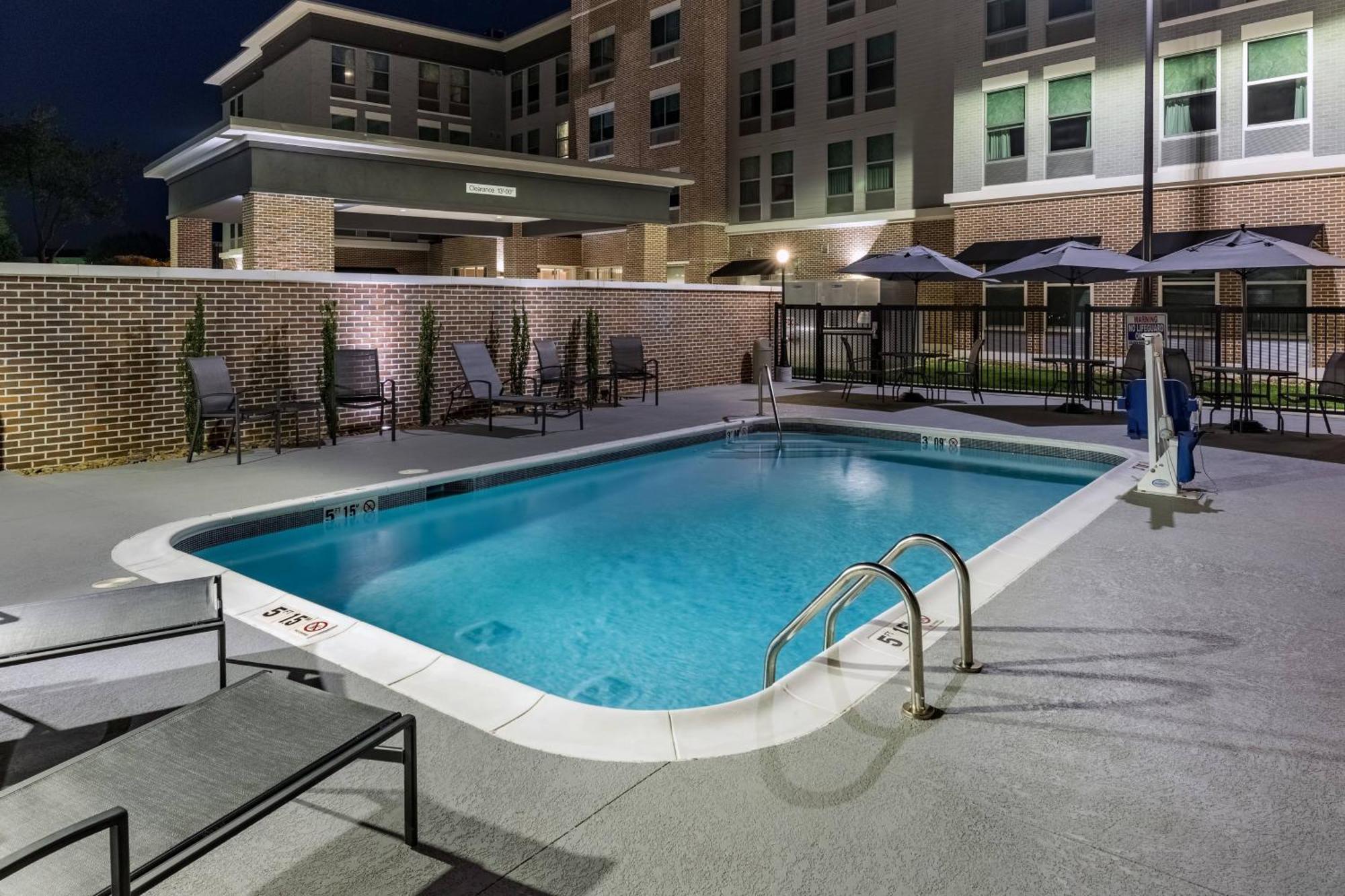 Fairfield Inn & Suites Morganton Historic Downtown Zewnętrze zdjęcie